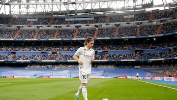 Sólo ha disputado siete partidos
completos este
curso. Juega, es
titular en las noches claves,
pero no tiene gasolina para
ser un fijo en una temporada tan exigente. El año que
viene con Bellingham...