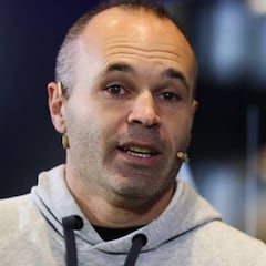Iniesta: "Las formas del Barça están siendo un poco feas, debe existir un respeto al entrenador"
