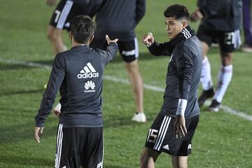 Exequiel Palacio durante el entrenamiento de River.