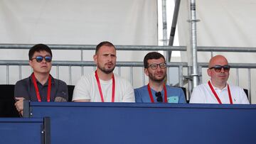 Sean Bai, Luis Mart¨ªnez, Sergio Ventosa y Marco Otero.