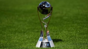 Trofeo de la Copa del Mundo Sub-20.