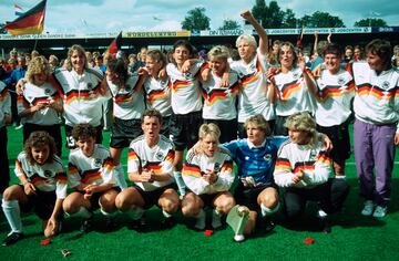 En el año 1991, la Eurocopa se disputó en Dinamarca. Se volvió a repetir la final del año pasado, un partido que se convertiría en un clásico entre Alemania y Noruega. Vencieron las germanas por 3-1 con un doblete de Heidi Mohr, también máxima goleadora de la competición en fase final y uno de Neid. Un partido que las alemanas tuvieron que remontar, ya que Noruega se adelantó en el marcador con el tanto de Hegstad. La final se jugó en el Aalborg Portland Park, estadio donde juega el Aalborg BK en la Superliga danesa. Esta edición contó con 18 equipos a la clasificación, siendo la primera competición oficial. Se cambió el nombre a Campeonato Femenino de la UEFA, un torneo que sirvió como ronda para la clasificación para la Copa Mundial Femenina de Fútbol de ese año. Fue elegida como mejor jugadora del torneo la alemana Silvia Neid. Con este título, Alemania se proclamaba campeona de la Eurocopa por segunda vez.