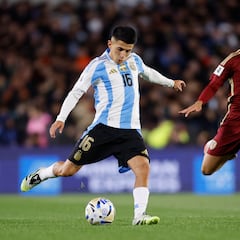 Más problemas para el Cholo: Almada, baja con Argentina