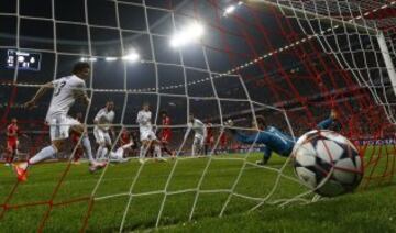 24/04/2014. Champions League semi final, return leg at the Allianz Arena Sergio Ramos opens the scoring as Real Madrid romp to a 0-4 win.