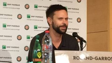 El ex tenista sueco Robin S&ouml;derling, en una rueda de prensa en Roland Garros.