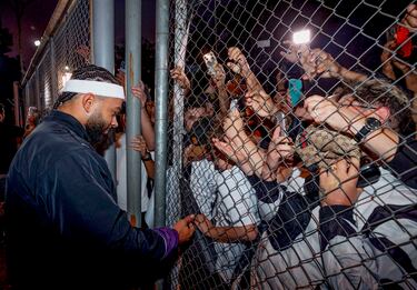 Memphis Depay, que quedó libre tras finalizar en junio su contrato con el Atlético, ha fichado por el Corinthians brasileño hasta el 31 de diciembre de 2026. El neerlandés, de 30 años, ya se encuentra en Sao Paulo, donde los aficionados le han recibido en el aeropuerto como a un ídolo. Su fichaje ha causado gran furor entre la hinchada.