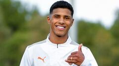 Who is new Real Madrid signing Vinicius Tobias?