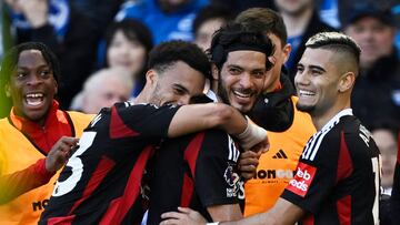 Va a alucinar todo México: el festejo de Raúl Jiménez es de lo más estrambótico