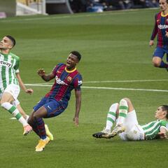 Aprobados y suspensos del Betis ante el Barça: una zaga de cristal