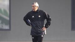 Setién: "El Villarreal es un equipo Champions y será difícil"