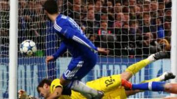 Mourinho deja fuera a Casillas