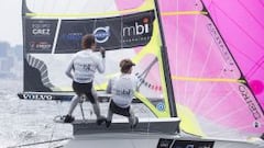 Equipo Grez subió dos puestos y finalizó 14º en regata española