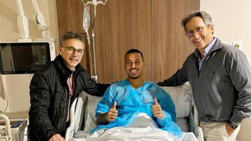 Levante: Vezo es operado con éxito de su lesión de rodilla