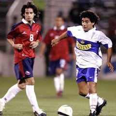 "Que no le pegue Diego": las historias del día que Maradona fue el '10' de la UC