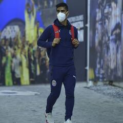 Chivas pone transferibles a 13 futbolistas