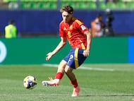 Thiago Pitarch, luciendo los colores de la Selección española.