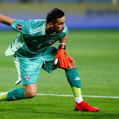 "No hay que bajar los brazos": el optimista mensaje de Bravo tras la caída ante Perú