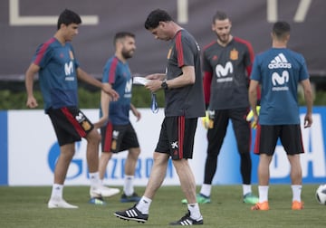 El primer entrenamiento de Hierro con España en imágenes