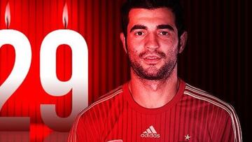Raúl Albiol cumple 29 años