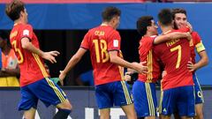 Los jugadores de la Selecci&oacute;n celebran un gol. 