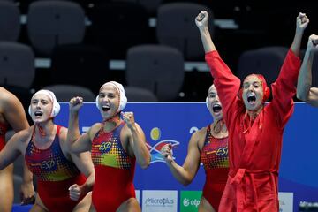 Laura Ester, celebrando una victoria en el Europeo de Eindhoven de enero.