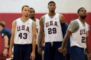 Curry, Wall, George e Irving