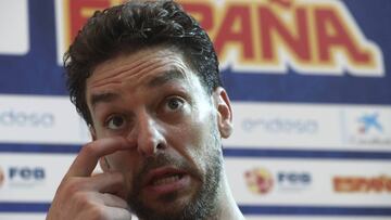 Pau Gasol, en rueda de prensa con la selecci&oacute;n espa&ntilde;ola.