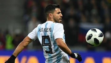 Agüero: "Leo es el símbolo de la selección"