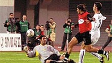 <B>EFECTIVO</B>. Fernando Correa marcó el segundo gol del Mallorca al culminar una jugada personal. Poco después hizo otro para sentenciar.