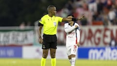 Así es Kwinsi Williams, el árbitro de LA Galaxy vs Tigres de cuartos de final de la Concachampions