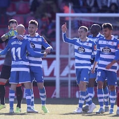 El Deportivo da un mordisco de 5 puntos a la permanencia