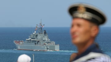 FILE PHOTO: The Russian Navy's large landing ship Caesar Kunikov sails during the Navy Day parade in the Black Sea port of Sevastopol, Crimea July 26, 2020. REUTERS/Alexey Pavlishak/File Photo