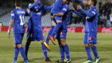 Colunga sigue en vena