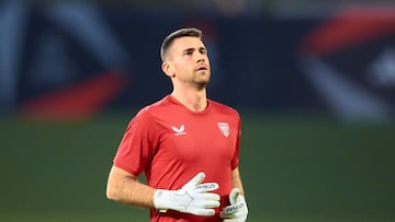 07/01/25 PREVIA XLI SUPERCOPA ESPAÑA 2025 EN ARABIA SAUDI ATHLECTIC BILBAO ENTRENAMIENTO UNAI SIMON