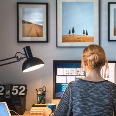 What US cities are paying people up to $10,000 to work there?