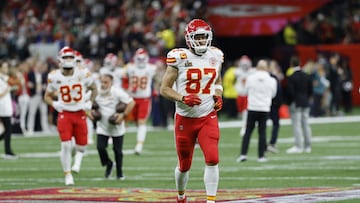 Some of the greatest players in NFL history have been tight ends - including eight-time Pro Bowler Travis Kelce. Let’s look at what a tight end is and why they are so important.