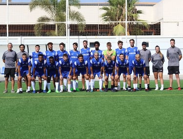 Alicante-based FutbolJobs has created a global team looking for a football future in Europe