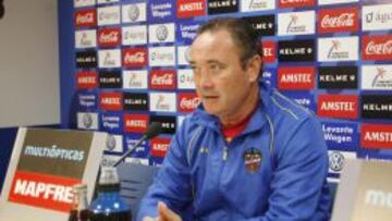 'No he hablado esta semana de mi futuro con nadie del Levante'