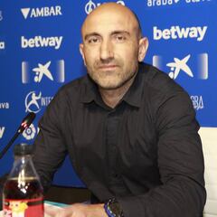 Abelardo: "Estoy bien, soy el entrenador del Alavés"