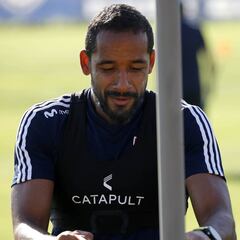 Beausejour vive el momento más duro de su etapa en la U