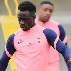 El regreso de Davinson Sánchez al Ajax es poco probable