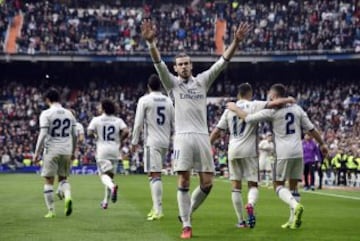 Gareth Bale celebra el 2-0.