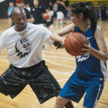 Kobe Bryant, héroe en China