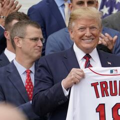 Donald Trump asistirá a un posible Juego 5 de Serie Mundial