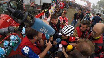 Valverde: "Nairo me pidió que tirara, pero tenía que tomar aire"
