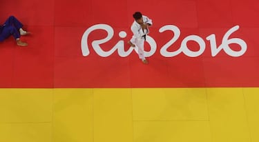 Day 3 at Rio: Brazil claim gold and Chinese flags to be modified
