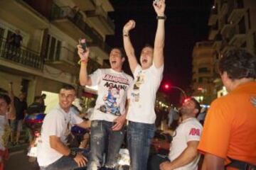 Granollers celebró con Pol Espargaró su titulo como campeón del mundo de Moto2. El piloto disfrutó de un gran recibimiento por las calles de Granollers.