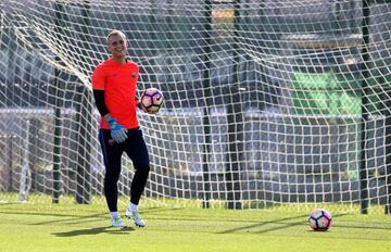 Cillessen in this morning's session.