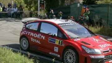 <strong>LOS MEJORES.</strong> Estos tres pilotos se han repartido la victoria en los cuatro primeros -y resbaladizos- tramos cronometrados de la segunda jornada.