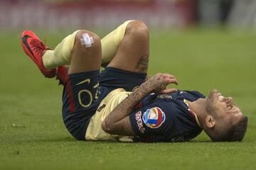 Apertura 2018 | Lesión inguinal

Clausura 2018 | Ruptura de ligamento cruzando anterior de la rodilla izquierda

Apertura 2019 | Lesión en los meniscos de la rodilla.